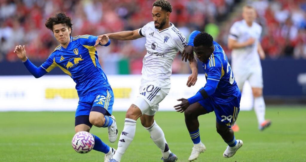 Soi Kèo Leeds United Vs Manchester United 20h00 Ngày 18/10 - Vòng 7 Ngoại Hạng Anh